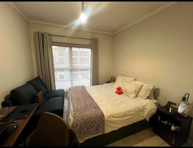 1 BEDROOM PROPERTY TO RENT IN PETERVALE